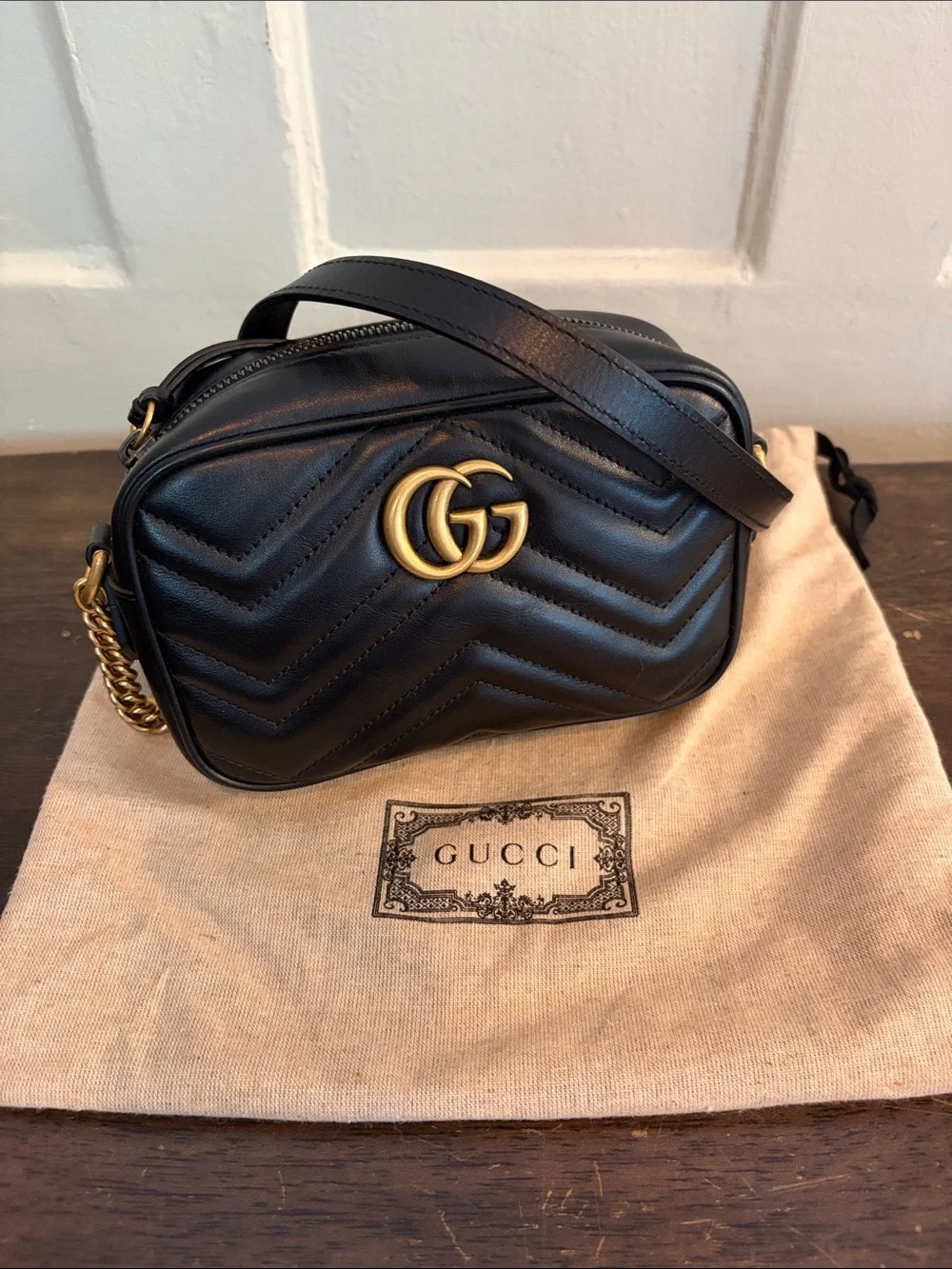 Gucci Black Chevron Leather Small Marmont Crossbody with Gold GG - Picture 1 of 11